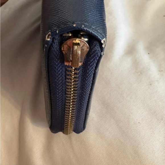 Tory Burch Navy full size wallet - Picture 7 of 12